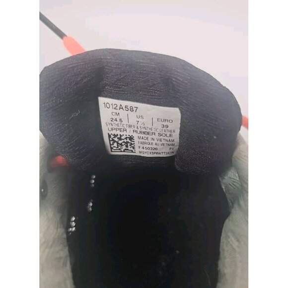 Women's ASICS GEL-Nimbus 22 Running Shoes 1012A587-003 Black/Bio Mint Size 7.5 - Picture 9 of 9